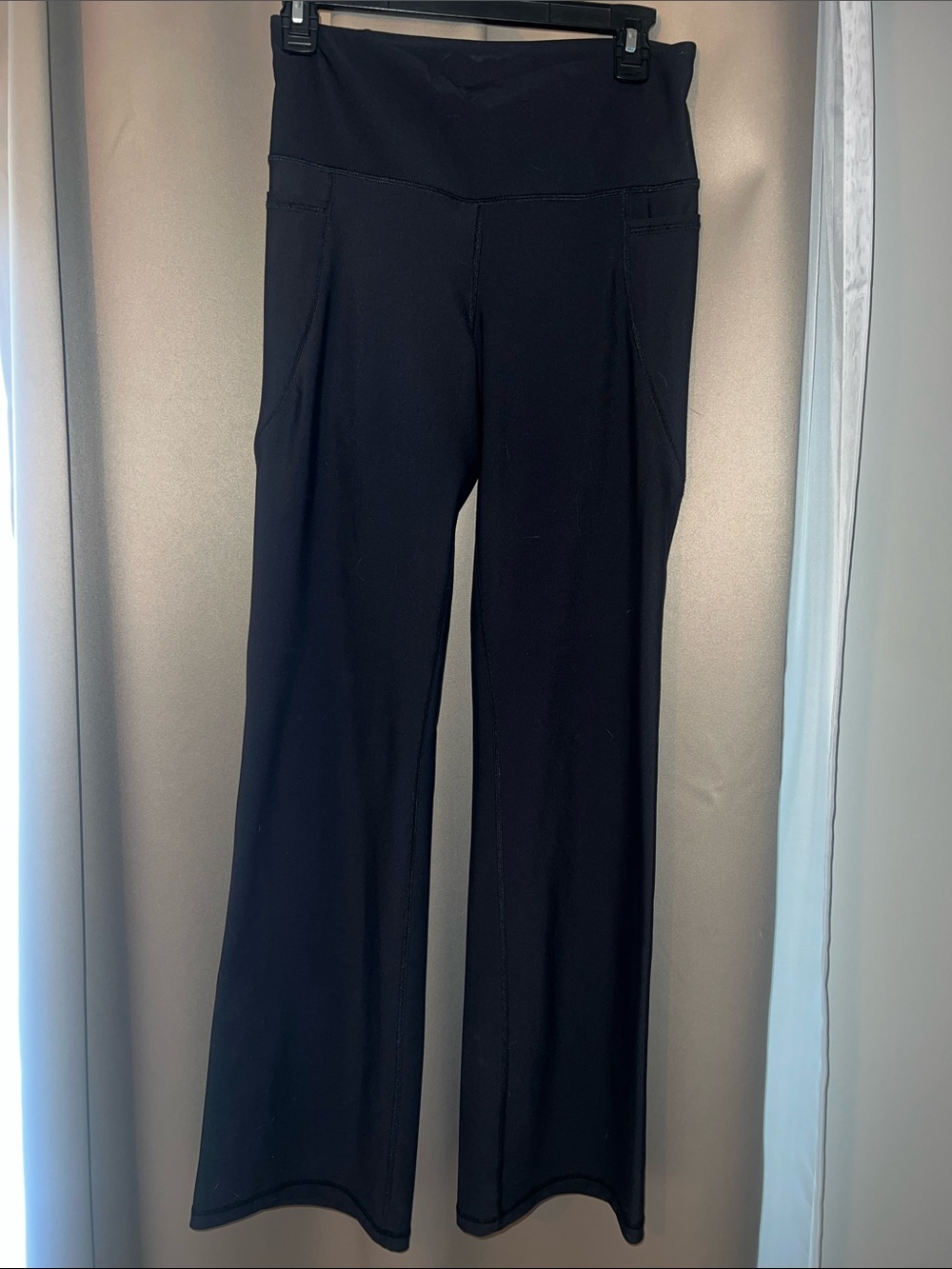Old Navy High-Waist Black Wide-Leg Women's yoga pants